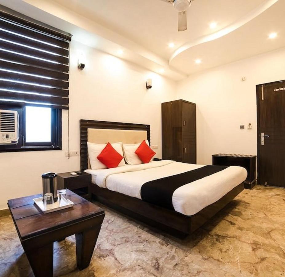 Hotel Sehej Inn New Delhi Eksteriør bilde